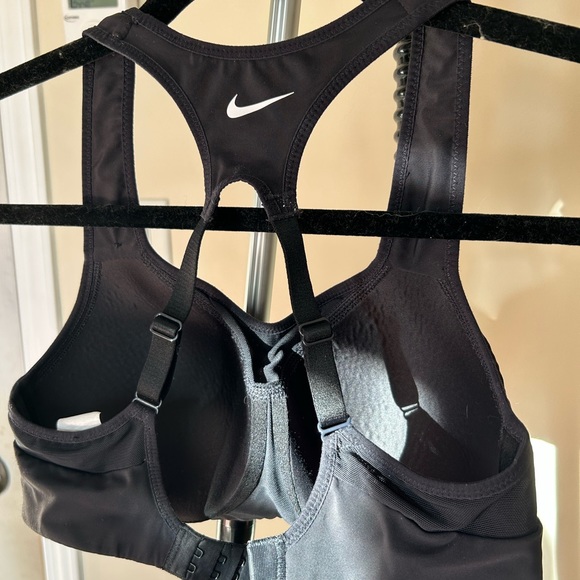 Nike Dri-Fit Sports Bra - Picture 1 of 7